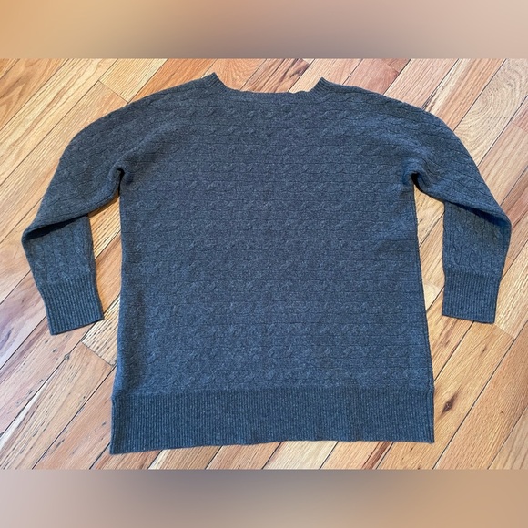 Ralph Lauren Sport Wool Rabbit Hair Gray Cable Knit Sweater Women's Size Large - Picture 8 of 12